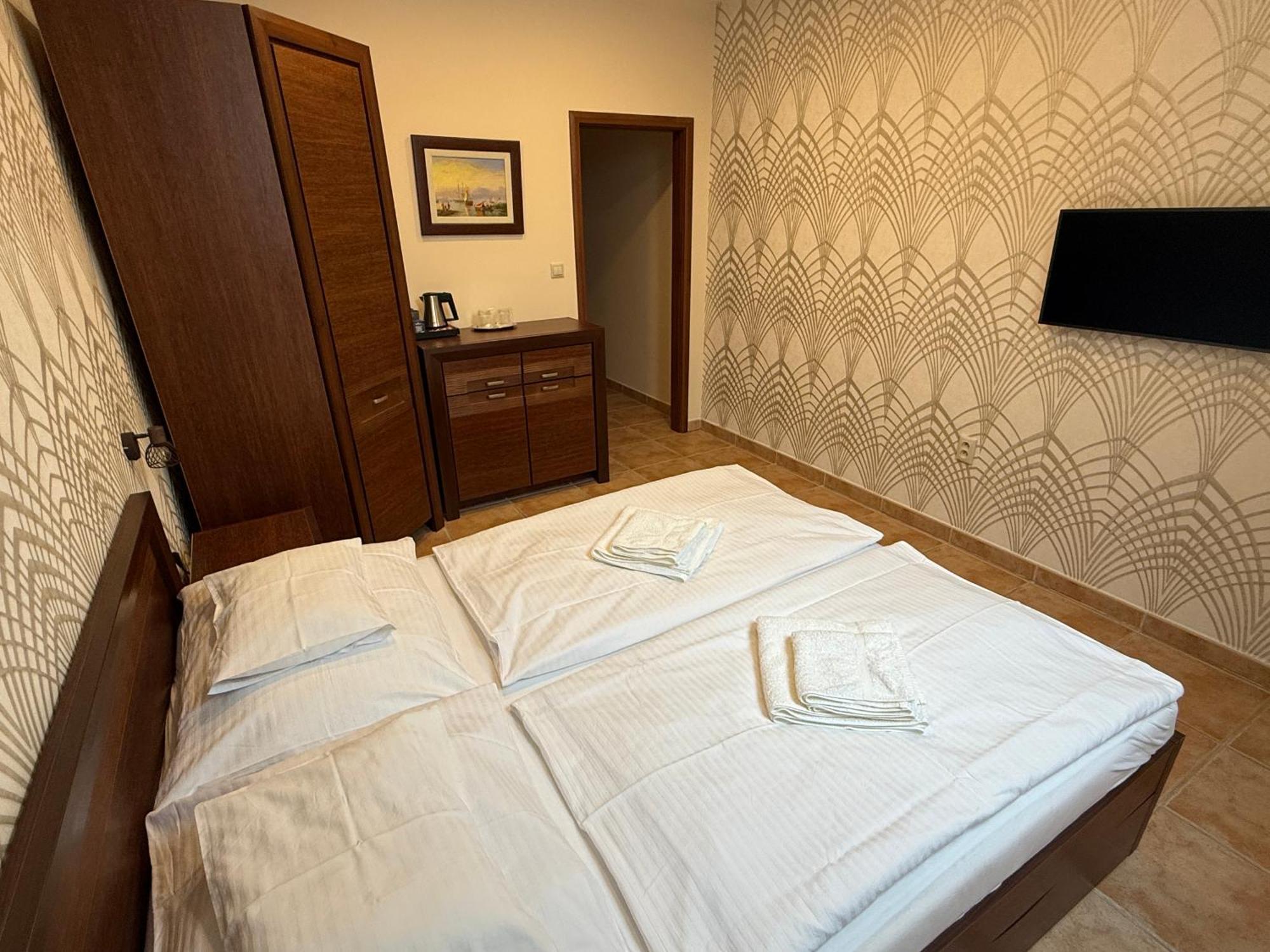Veľký Meder Spa & Wellness Hotel Orchidea מראה חיצוני תמונה